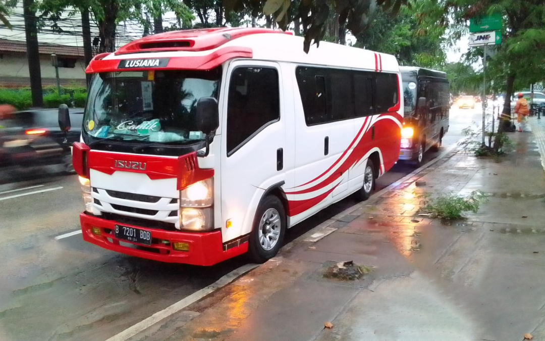 sewa mobil elf joglo